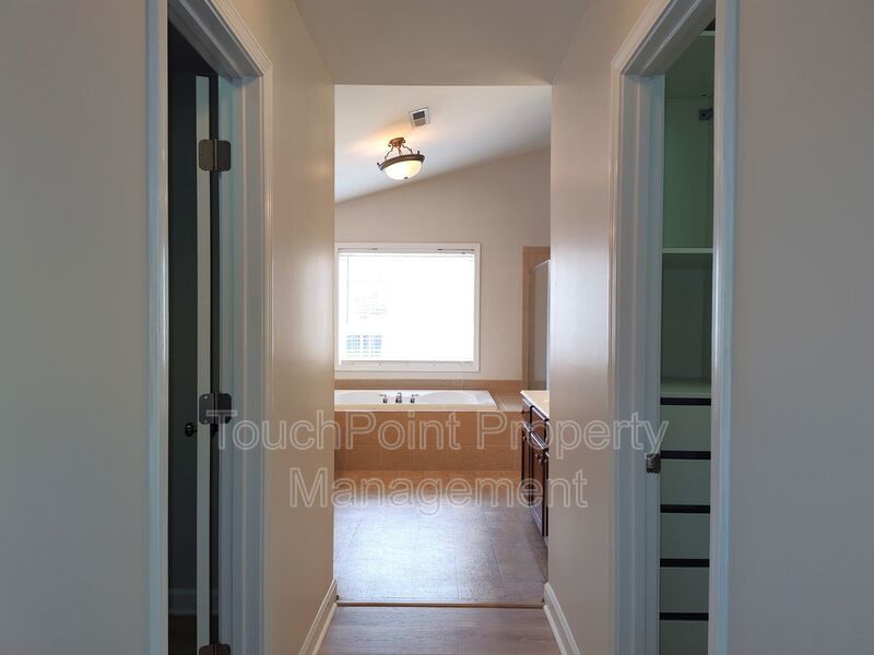 Stunning 2 Story, 4 Bedroom, 4.5 Bath Home Located in the Bridgemill Community in SC! property image