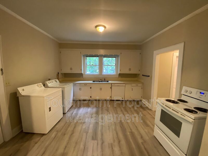 2-Story Duplex Located in Concord! property image